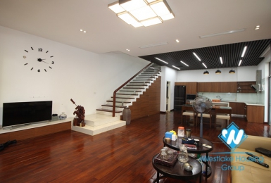 Four-bedroom semi-detached house for rent at Nguyet Que street Vinhome Harmony.